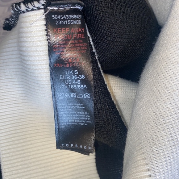 TOPSHOP Black and White Sweater - Picture 6 of 6